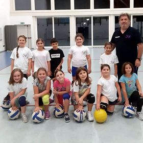 MiniVolley